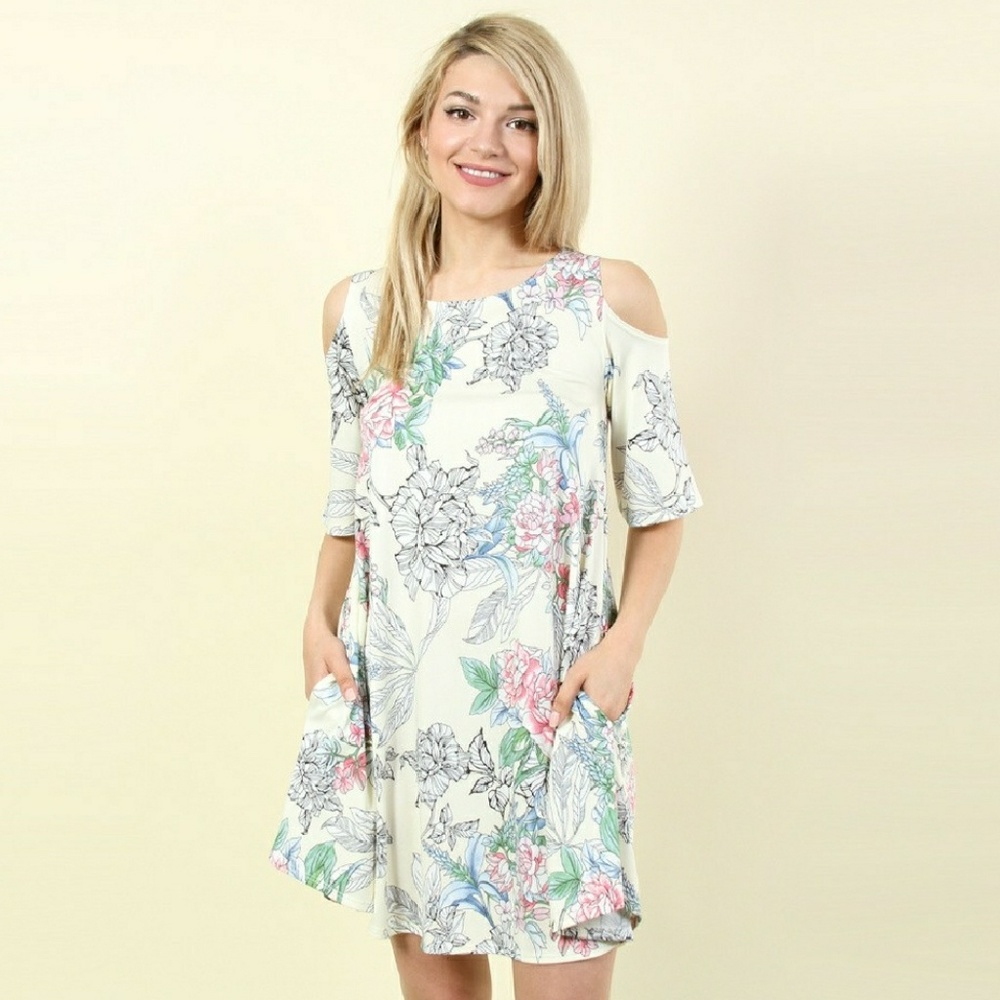 🌹Chloe Cold-Shoulder Swing Dress🌹